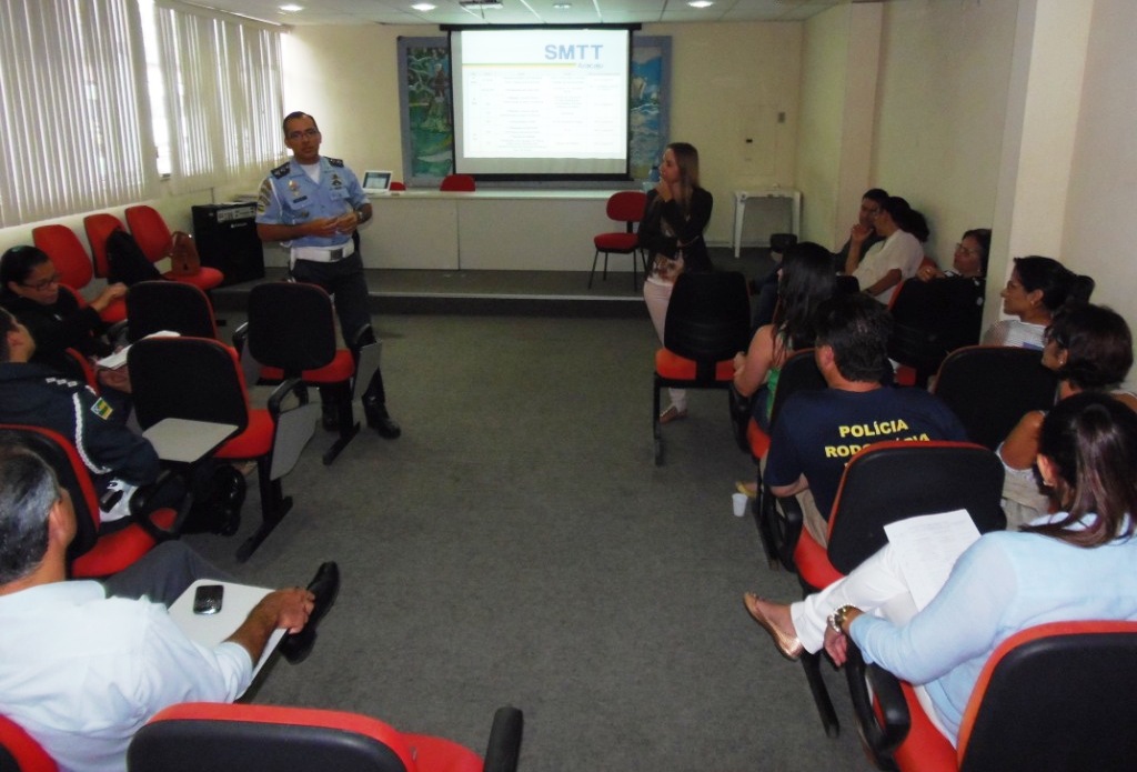 Comsepat define últimos detalhes da Semana Nacional do Trânsito - SMTT Aracaju